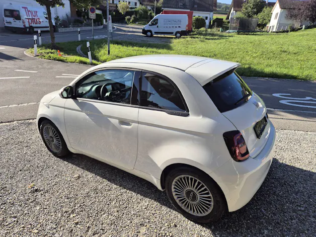 FIAT 500 Icon 3+1-42 kWh