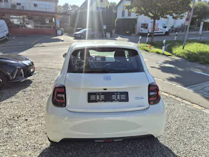 FIAT 500 Icon 3+1-42 kWh
