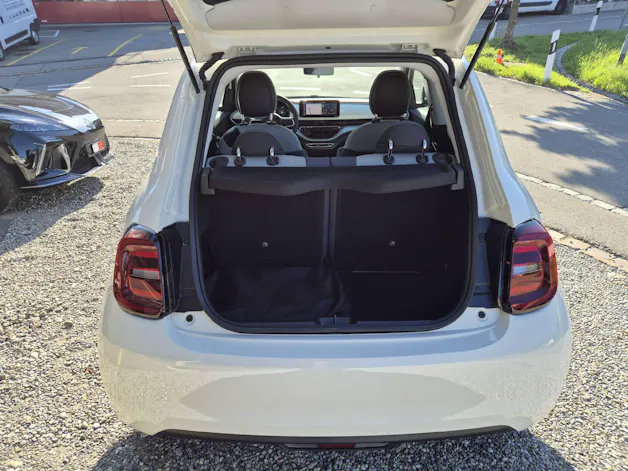 FIAT 500 Icon 3+1-42 kWh