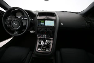 Fahrzeugbild JAGUAR F-Type Convertible 5.0 V8 R AWD