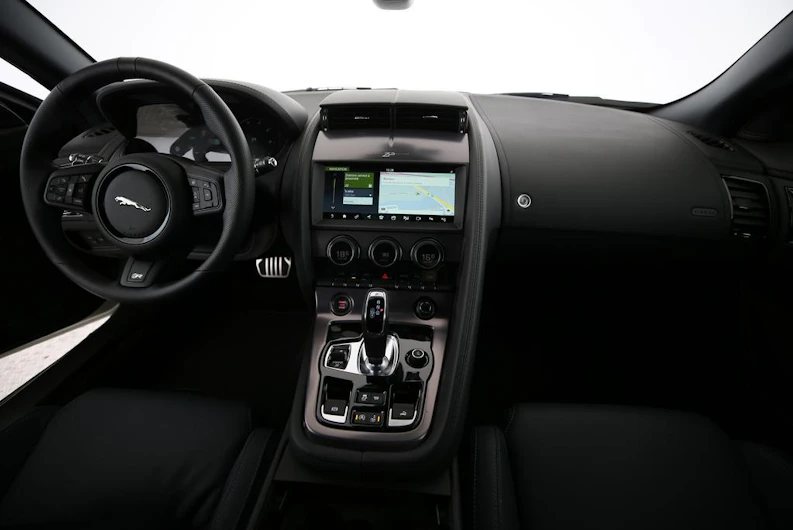 Fahrzeugbild JAGUAR F-TYPE