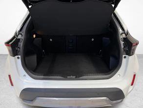 https://vehicle.imgix.net/4455549/d013b945-c917-4951-854b-410b0e546222.jpg