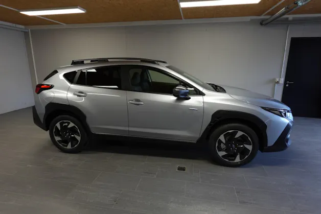 Subaru Crosstrek 2.0i e-Boxer Swiss Plus