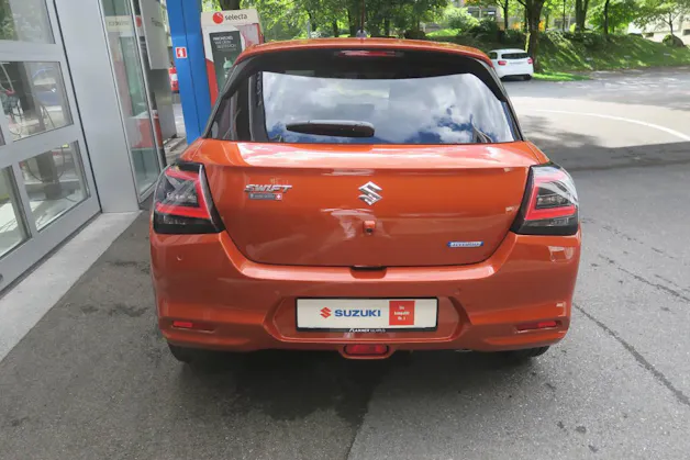 Suzuki Swift 1.2 Piz Sulai Top Hybrid 4x4