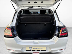 https://vehicle.imgix.net/4455579/0e0becc7-f3da-4c7a-ba26-836bfbf23748.jpg