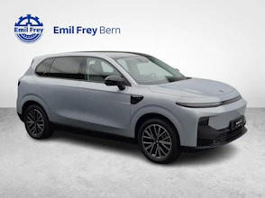 https://vehicle.imgix.net/4455612/2f01c1cf-b70d-4ce5-8df6-64a29fdbc1cf.jpg