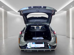 Lynk & Co 08 1.5 PHEV More