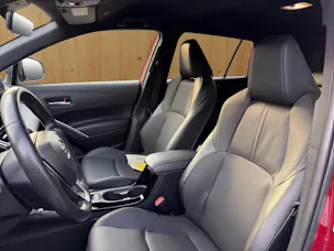 Toyota Corolla Cross 2.0 HSD Premium AWD-i