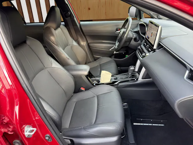 Toyota Corolla Cross 2.0 HSD Premium AWD-i