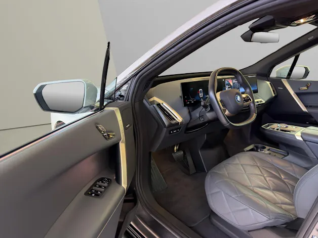 BMW iX  xDrive40 SportPaket