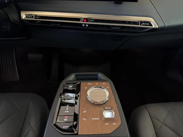 BMW iX xDrive40 SportPaket