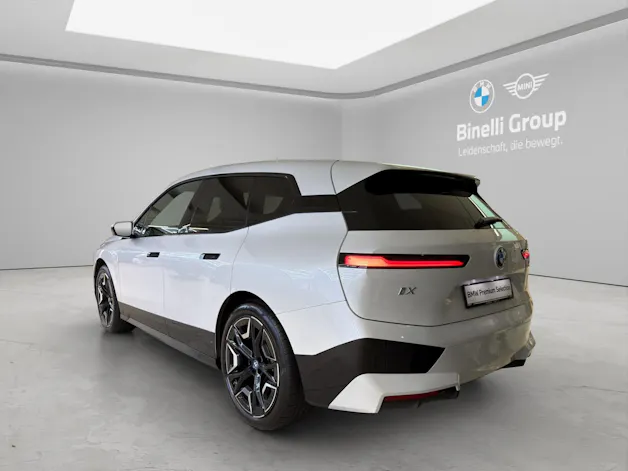 BMW iX xDrive40 SportPaket