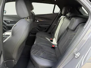 PEUGEOT 2008 1.2 PureTech 130 GT