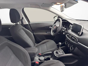 Fahrzeugbild FIAT Tipo SW 1.4 T-Jet Lounge