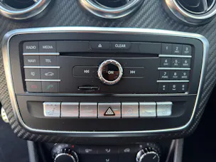 MERCEDES-BENZ A-Klasse W176 A 180 AMG Line