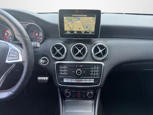 MERCEDES-BENZ A-Klasse W176 A 180 AMG Line