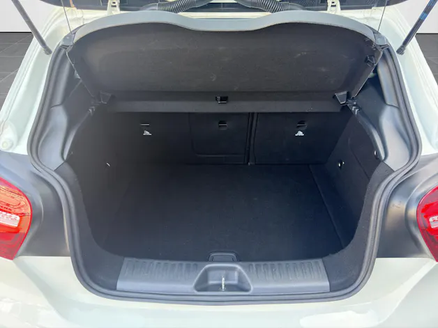 MERCEDES-BENZ A-Klasse W176 A 180 AMG Line