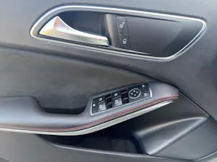 MERCEDES-BENZ A-Klasse W176 A 180 AMG Line