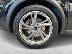 https://vehicle.imgix.net/4455764/dff0346d-a215-4fcc-b094-4afb8d76978a.jpg