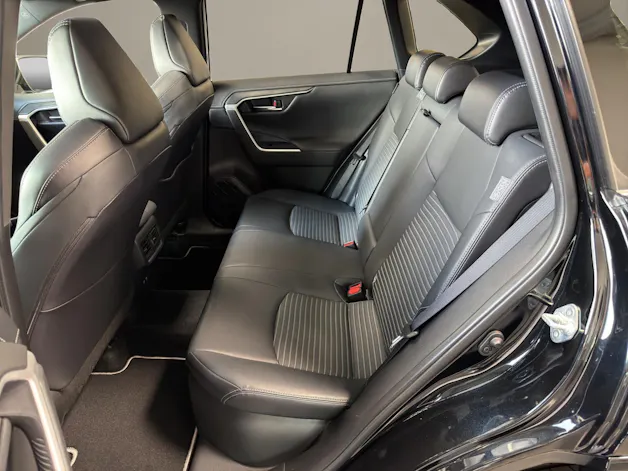 Toyota RAV4 2.5 HEV Black Edition