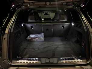 Land Rover Range Rover Sport 4.4 V8 SV