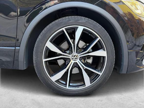 https://vehicle.imgix.net/4455802/99aee9e2-a1ed-4d3f-9c89-1c32f60fb4b7.jpg