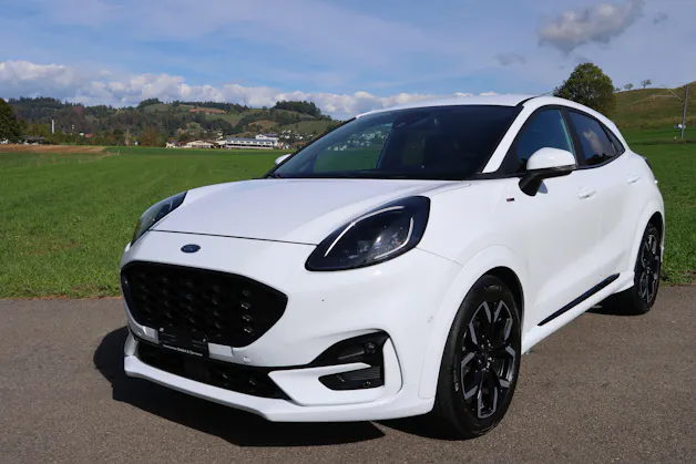 FORD Puma 1.0 EcoB Hybrid 155 ST-Line X