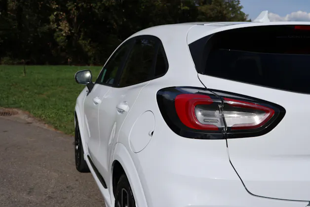 FORD Puma 1.0 EcoB Hybrid 155 ST-Line X
