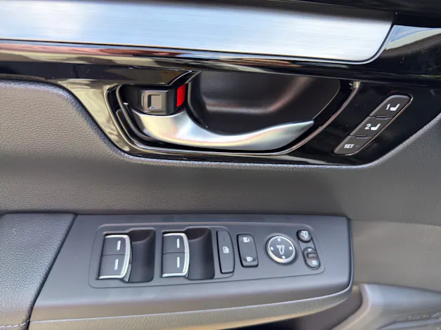 HONDA CR-V 2.0 i-MMD Advance 4WD, Leasing Aktion 1.9 %,  inkl. GRATIS Winterräder in Wert von 2200.-
