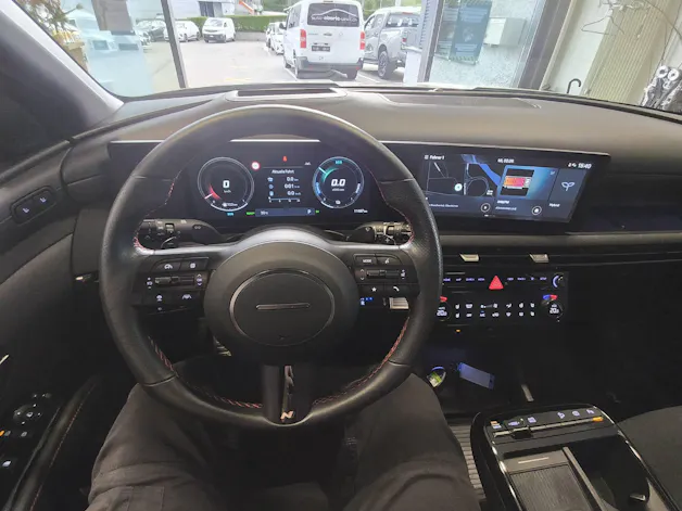 HYUNDAI Tucson 1.6 T-GDi HEV N-Line 4WD