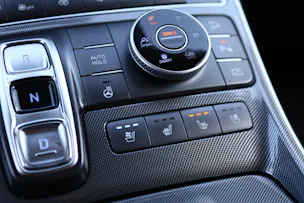 HYUNDAI Santa Fe 1.6 T-GDi HEV Vertex