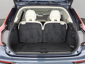 https://vehicle.imgix.net/4455893/b51f9138-ed0d-4f0e-8d96-5b3639fe1962.jpg