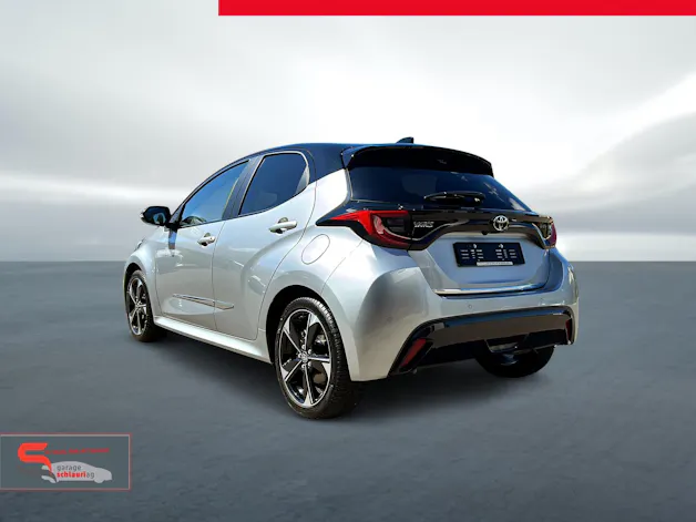 Toyota Yaris 1.5 VVT-i HSD Premiere Edition