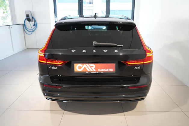 VOLVO V60 2.0 B4 Ultimate Dark