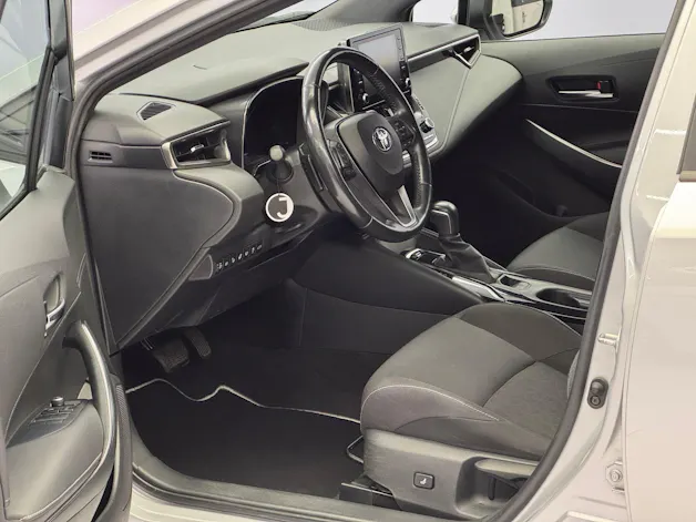 Toyota Corolla Touring Sports 2.0 HSD Trend