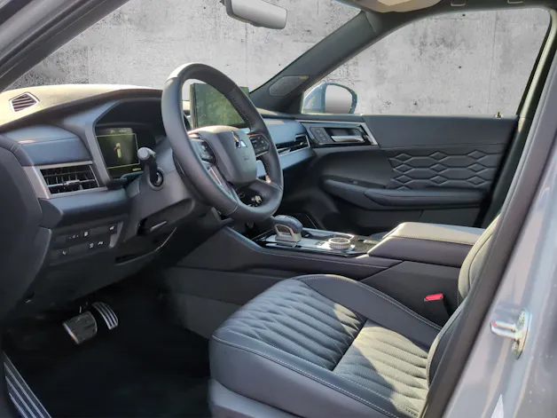 Mitsubishi Outlander 2.4 PHEV Instyle 4x4 MY26