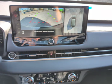 MITSUBISHI OUTLANDER 16
