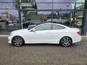 MERCEDES-BENZ C 180 Coupé