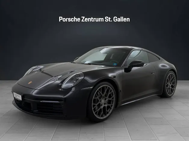 PORSCHE 911 Carrera 4
