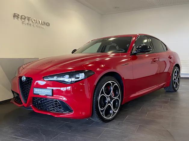 ALFA ROMEO Giulia 2.0 Competizione Q4 AT8