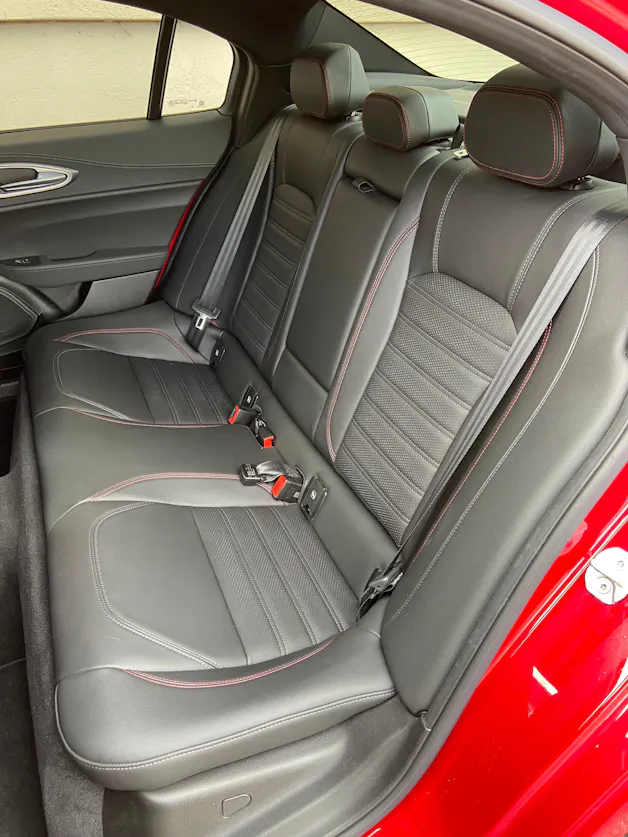 ALFA ROMEO Giulia 2.0 Competizione Q4 AT8
