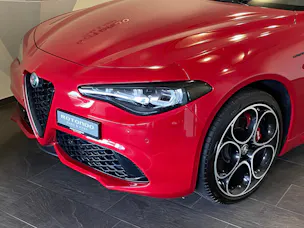 ALFA ROMEO Giulia 2.0 Competizione Q4 AT8