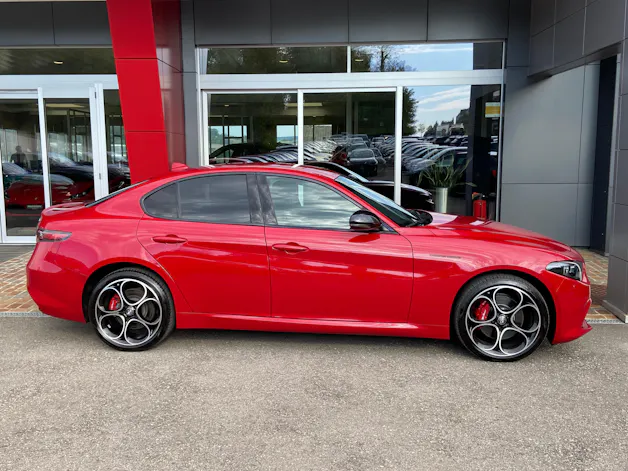 ALFA ROMEO Giulia 2.0 Competizione Q4 AT8