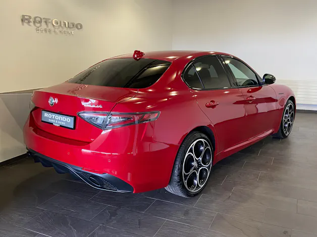 ALFA ROMEO Giulia 2.0 Competizione Q4 AT8
