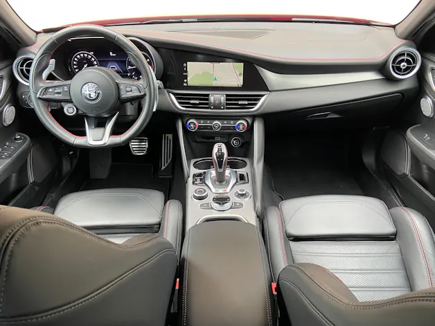 ALFA ROMEO Giulia 2.0 Competizione Q4 AT8