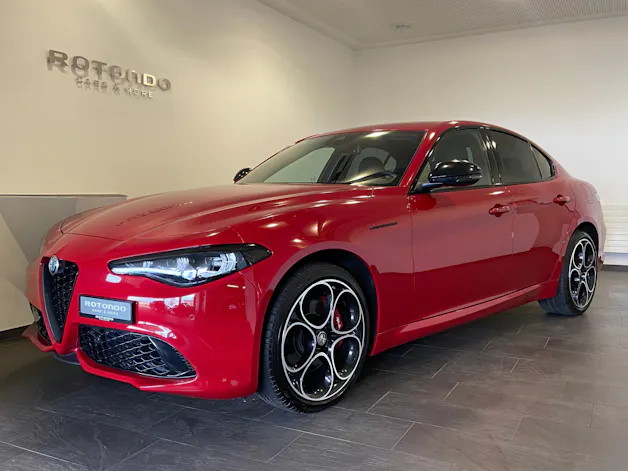 ALFA ROMEO Giulia 2.0 Competizione Q4 AT8