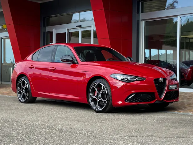 ALFA ROMEO Giulia 2.0 Competizione Q4 AT8