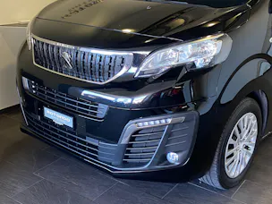 PEUGEOT Traveller 2.0 BlueHDi EAT8 9-Plätze