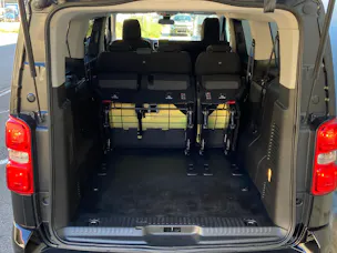 PEUGEOT Traveller 2.0 BlueHDi EAT8 9-Plätze