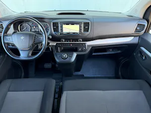 PEUGEOT Traveller 2.0 BlueHDi EAT8 9-Plätze